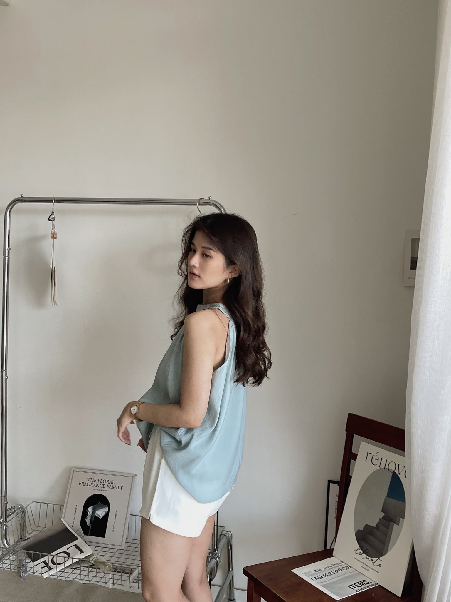 Ellis Sweet Sleeveless Blouse / 甜美挂脖上衣