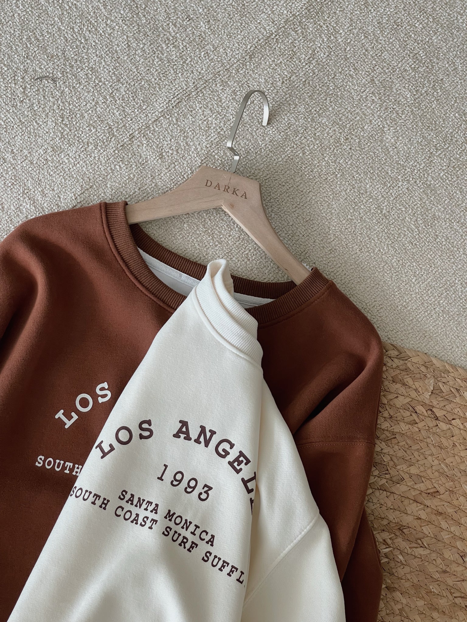 Super Comfy LA Sweater / 超舒适字母宽松卫衣