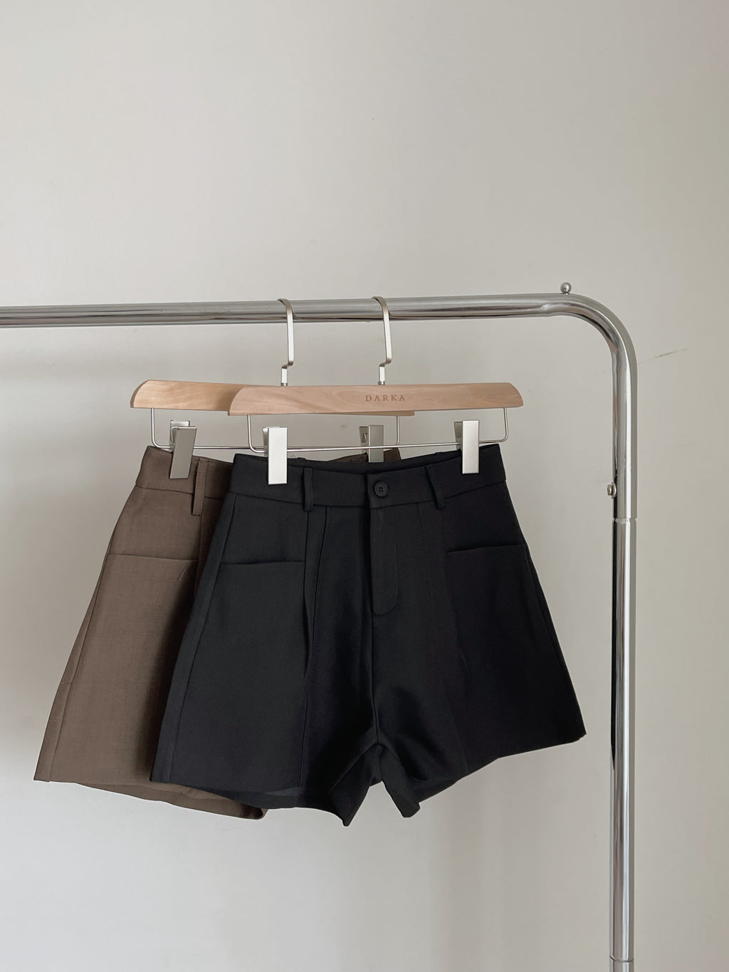 A-line Suit Pants / 阔腿西装短裤