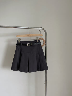 Kayla Pleated Skirt / 遮胯百褶半身裙 - Grey