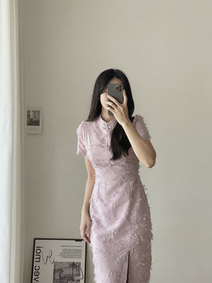 Molly Fuzzy Dress / 春节羽毛连衣裙