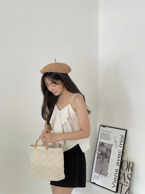 Straps Ruffles Top / 吊带荷叶上衣