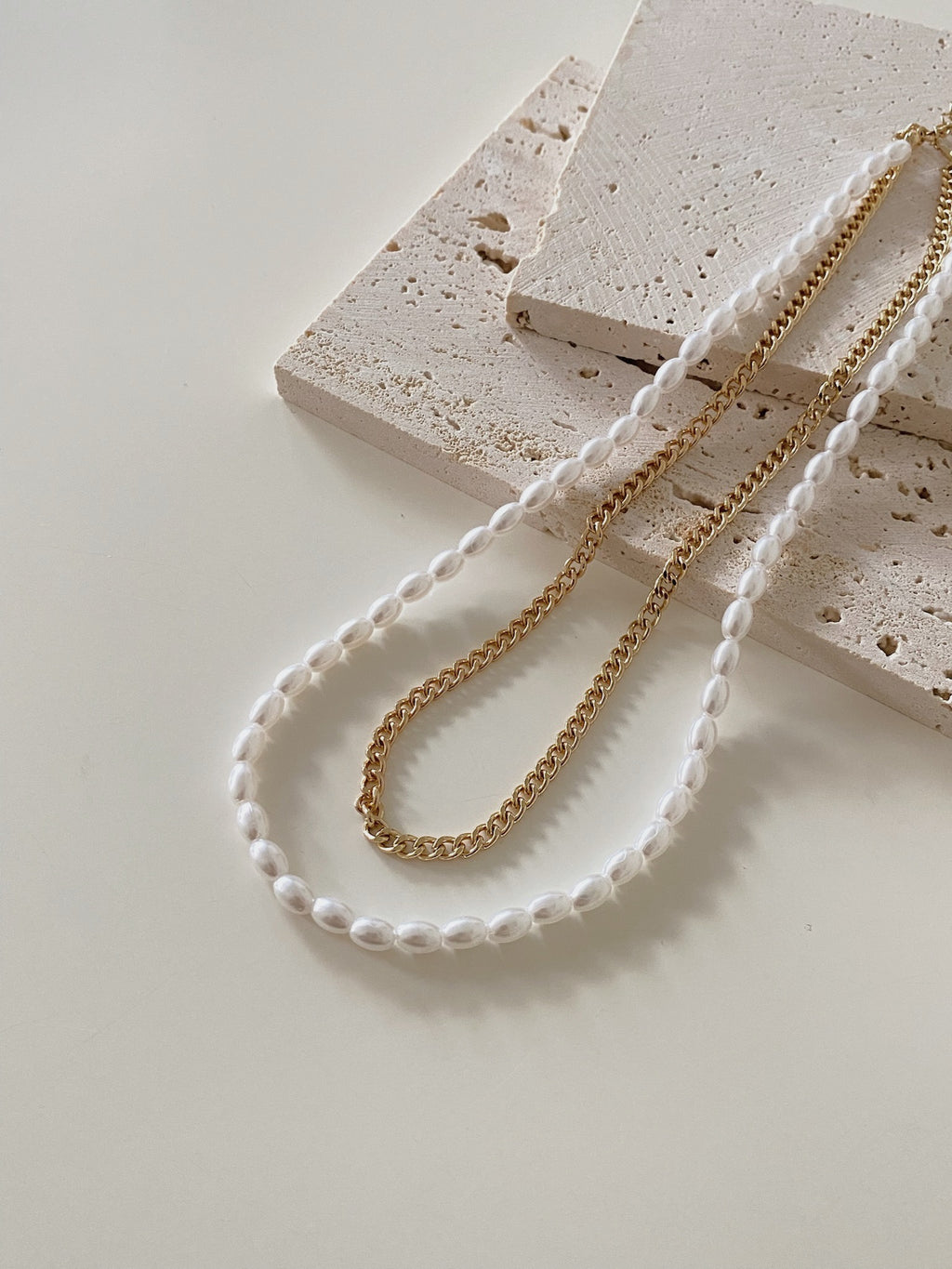 Pearl Chain Double Layer Necklace / 珍珠金链条双层项链