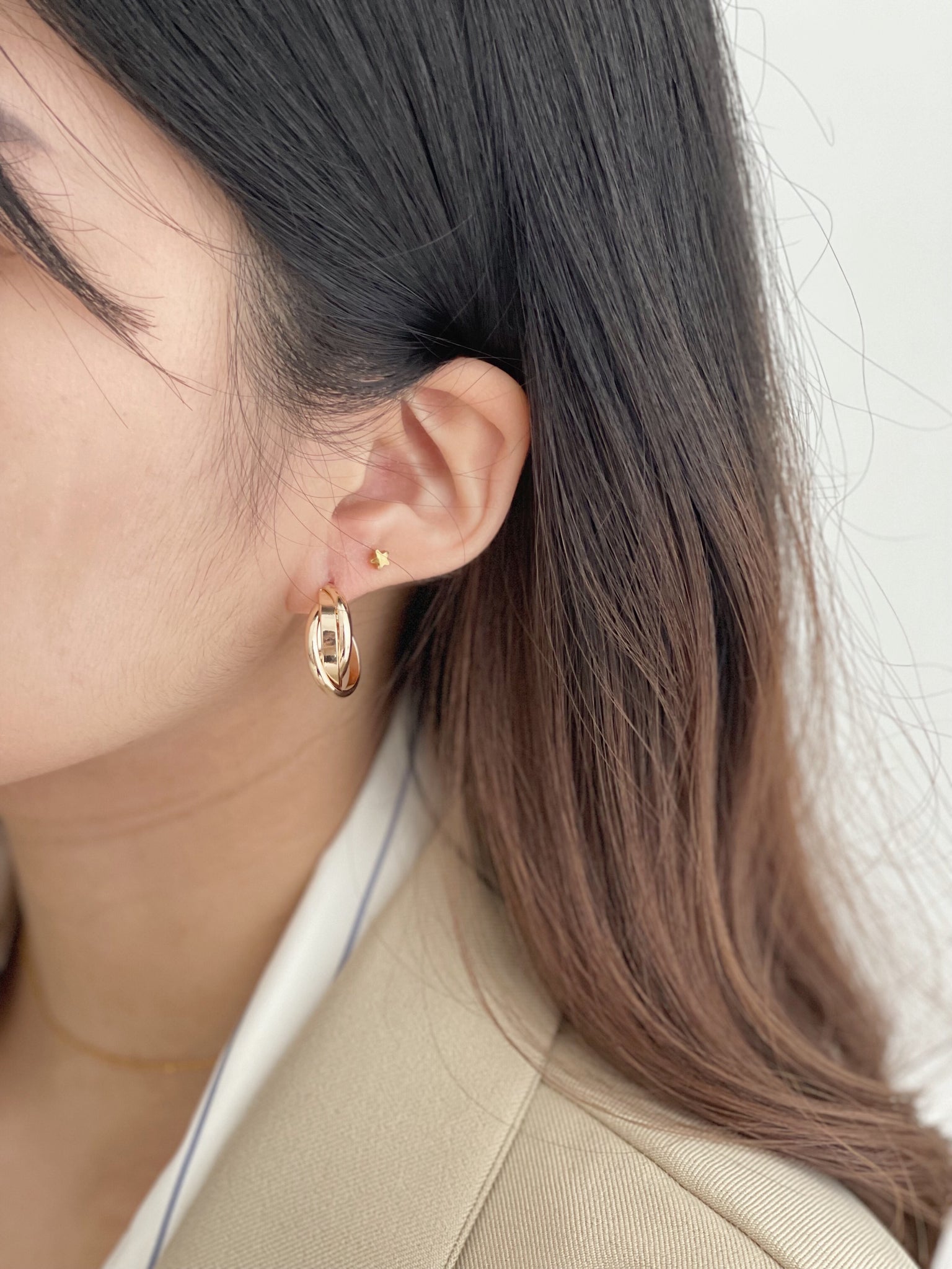 Triple Twist Earrings / C字疊成耳環